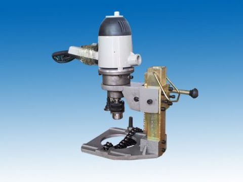 點擊查看詳細信息<br>標題：開孔機 閱讀次數：3852